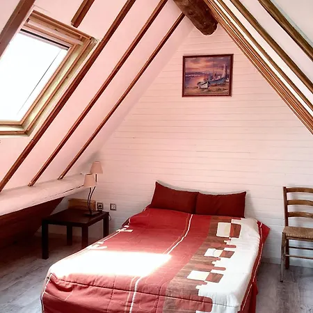 Maison Conviviale Avec Jardin A *